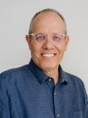 author_headshot_LaMascus