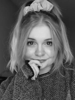 Headshot_Nikki-Howard_ Author_headshot_Nikki_Howard